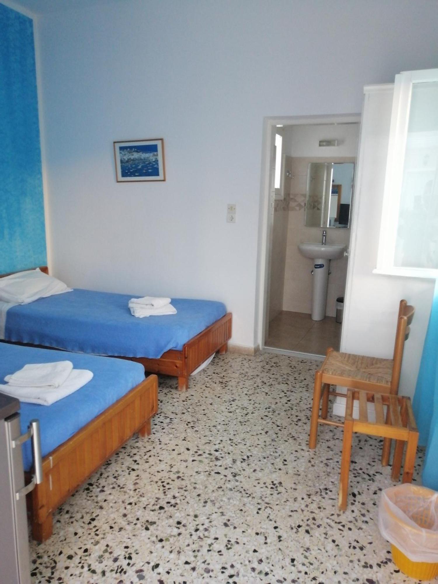 Dilino Hotel Kamári Kamer foto
