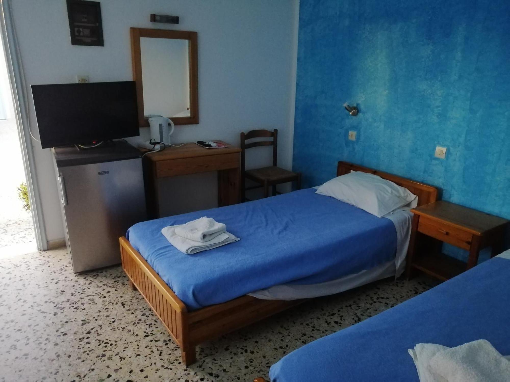 Dilino Hotel Kamári Kamer foto
