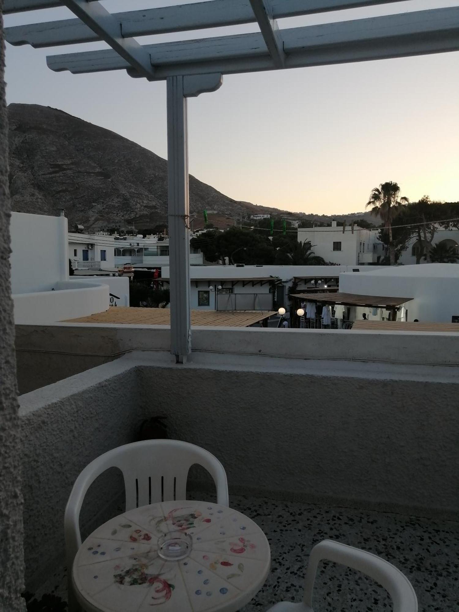 Dilino Hotel Kamári Kamer foto